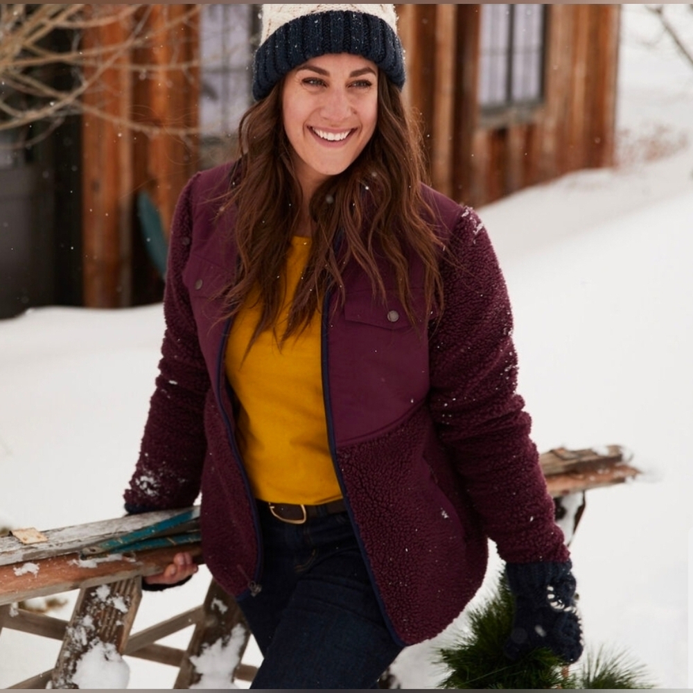 Duluth Trading Co Women's Plum Teddy Sherpa Jacket - Picture 5 of 5
